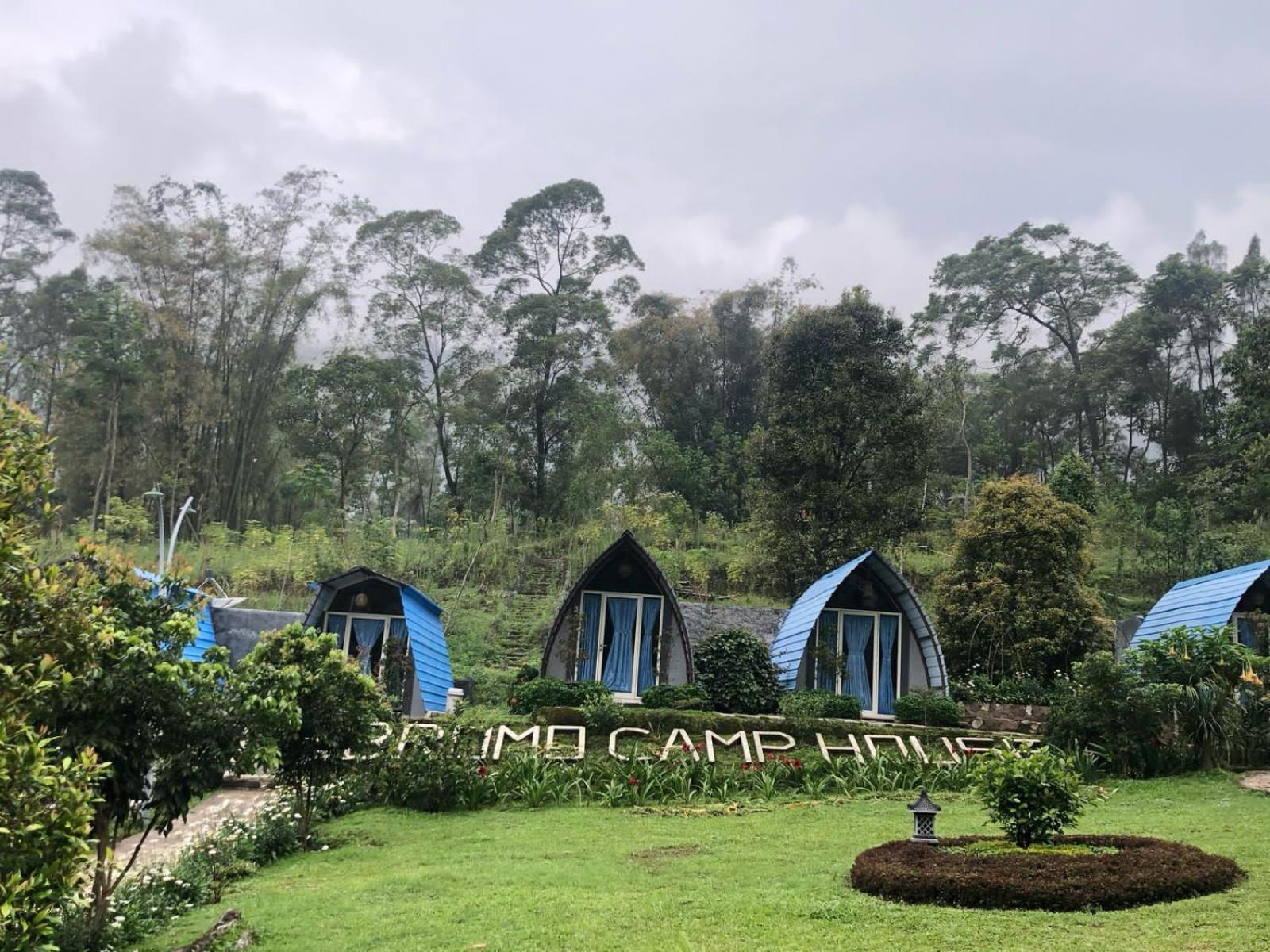 Bromo Camp House Hotel Exterior photo